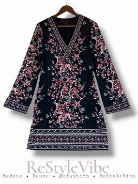 WHITE HOUSE BLACK MARKET Women’s Size S Dress Mini V-Neck Embroidered Stretch